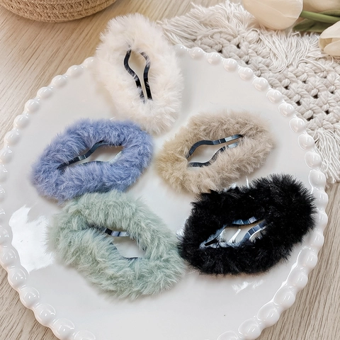 Plüsch Haarspangen Kunstpelz Weiche Flauschige Snap Barrette Seitenpony Clip Süße Herbst Winter Haarschmuck Für Frauen Mädchen