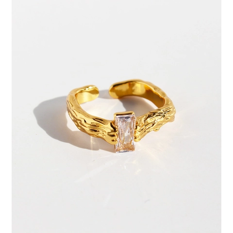 Vintage Irregular Lava Texture Brass Open Ring For Women Gold Plated With Rectangular Zirconia Adjustable Finger Ring