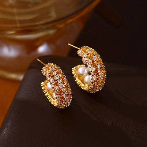 Pendientes En Forma De C Vintage Francés Con Imitación Perla Artificial Circón Aleación Y Poste De Plata Joyería De Lujo