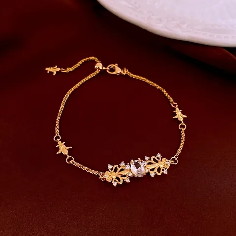 Oval Zircon Fleur-De-Lis Bracelet Vintage Hollow Copper Adjustable Slide Clasp Bee Charms Elegant Jewelry For Women