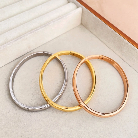Bracciale Rigido Ovale Minimalista Acciaio Inossidabile Lucidato Specchio Cerniera Gioielli Di Moda Per Donna