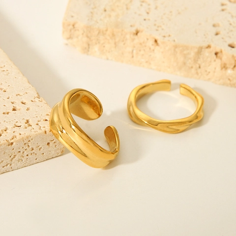 Anillo Abierto de Acero Inoxidable Minimalista para Mujer Chapado en Oro de 18K Onda Irregular Textura de Lava Ajustable