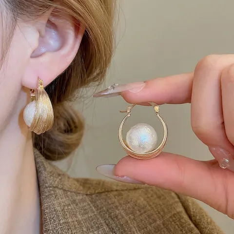 Orecchini A Cerchio Con Künstliche Perle Tonde Vintage Placcati Oro 16K Rame Gioielli Eleganti Temperamento Per Donna Quotidiani