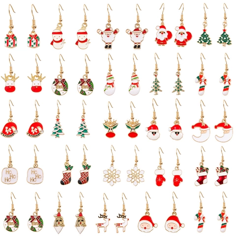 Boucles D'oreilles Noël Alliage Émail Père Noël Renne Bonhomme De Neige Arbre Flocon De Neige Bijoux Festifs Femmes Tige En Acier Inoxydable