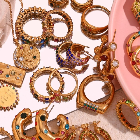 Set di Gioielli in Acciaio Inossidabile Vintage Per Donna Placcato Oro Colorato Perla Artificiale Cuore Croce Luck Collana Orecchini Anello