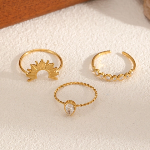Stackable Stainless Steel Rings With Cubic Zirconia Gold Plated Teardrop Sunburst Bands For Women Elegant Jewelry
