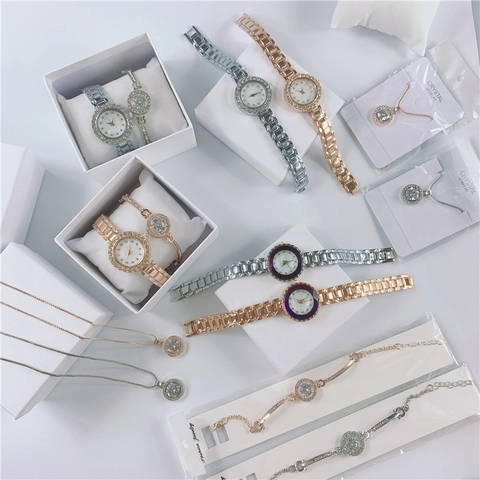 Elegant Women Quartz Watch Alloy Rhinestone Bracelet Necklace Earrings Ring Fashion Luxury Sparkling Accessory
