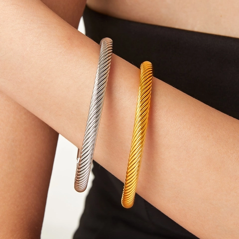 Elegante Bracciale Rigido Aperto in Acciaio al Titanio con Cavo Intrecciato Geometrico Minimalista Doppia Sfera Braccialetto da Donna Gioielli Retro