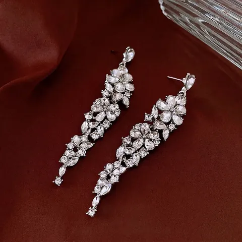 Elegante Blumen Quasten Ohrhänger Mit Silver Earring Post Legierung Strass Luxus Hochzeit Party Schmuck Für Damen