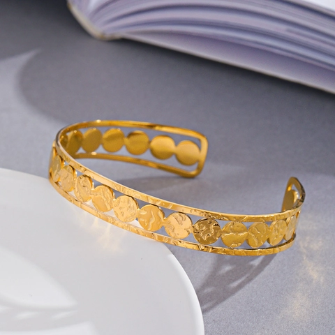 Cuff Bracelet 14K Gold Plated 304 Stainless Steel Hammered Texture Hollow Round Disc Open Adjustable Bangle For Women