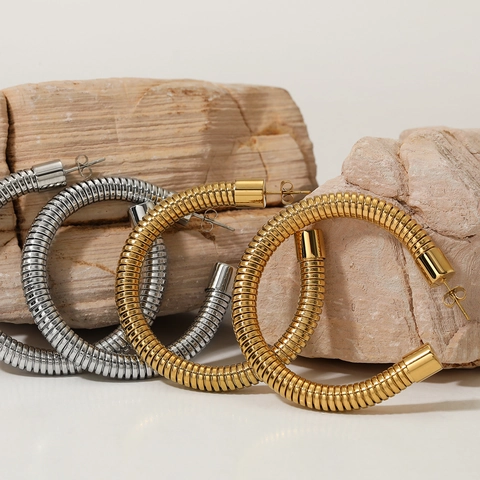 Chunky Hoop Earrings Stainless Steel Spiral Texture Twisted Snake Bone Pattern Minimalist Round Circle Jewelry For Women