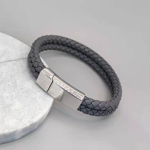 Pulsera De Cuero Trenzado De Varias Capas Con Cierre Magnético De Acero Inoxidable Joyería Retro Para Hombre