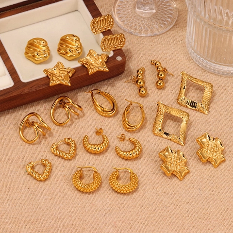 Mode Roestvrij Stalen Gouden Oorbellen Voor Vrouwen Trendy Geometrische Ster Hart Kruis Getextureerde Oorknopjes Sieraden Cadeau