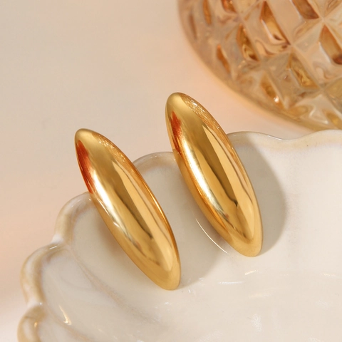 Stainless Steel Oval Smooth Stud Earrings 18K Gold Plated Mirror Polished Minimalist Geometric Jewelry For Women