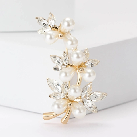 Elegante Spilla in Lega Bouquet di Fiori con Perle Artificiali e Strass per Donna Spilla a Forma di Fiori Gioielli Moda