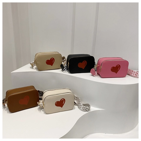 Women Heart Print Pu Leather Crossbody Bag Fashion Wide Geometric Strap Small Square Camera Bag Chic