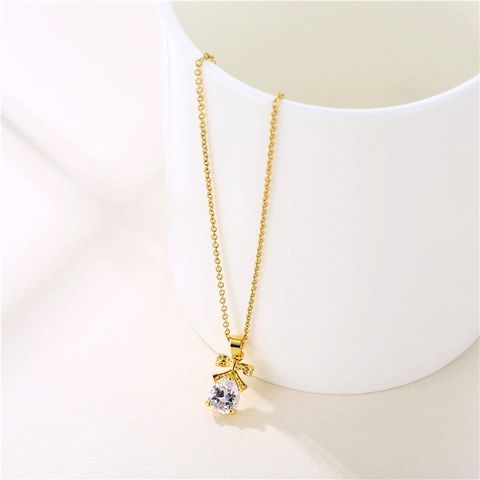 Collana Con Pendente Acciaio Inossidabile Fiocco Zircone Goccia D'acqua Catena Clavicicola Gioielli Eleganti Donne