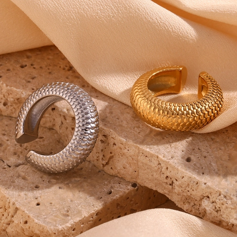 Minimalist Stainless Steel C Shaped Ear Cuff Earrings Fish Scale Pattern Gold Silver 18K Plated Geometric Jewelry For Women