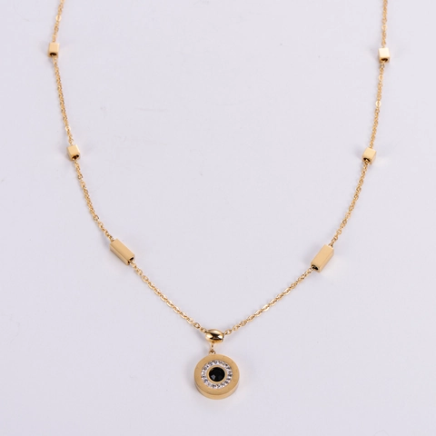 Women 18K Gold Plated 304 Stainless Steel Necklace Round Roman Numeral Pendant Black Stone Rhinestone Elegant Jewelry