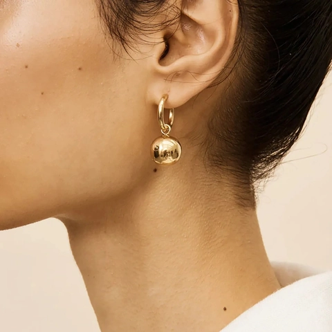 Minimalistische Goldene Kugelohrringe Edelstahl 18K Vergoldet Poliert Hohl Rund Anhänger Reifen Schmuck Für Frauen