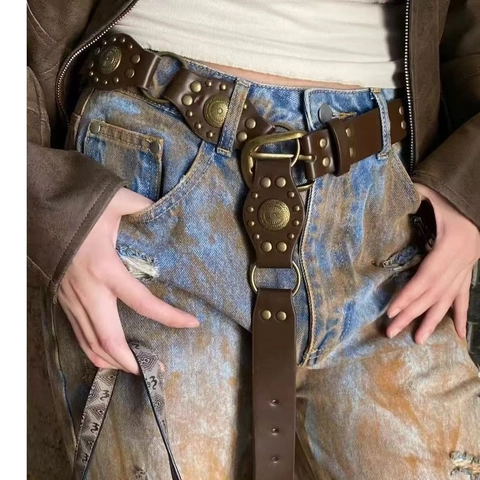 Γυναικεία Vintage Ζώνη Από Τεχνητό Δέρμα Με Μεταλλικά Τρούκς Μεγάλη Σκαλιστή Αγκράφα Μπόχο Πανκ Στυλ