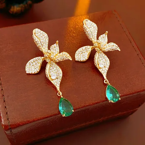 Blumen-Ohrhänger Mit Zirkonia Und Grünem Tropfen-Edelstein Vintage Blumenschmuck Für Damen Mit Silberohrstecker