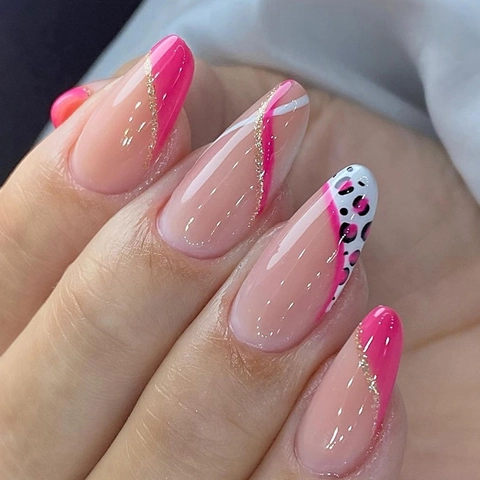 Press On Nails Rozerood Frans Luipaard Print Goud Glitter Lijn Amandel Kunstnagels Zoet Ins Stijl Vrouwen