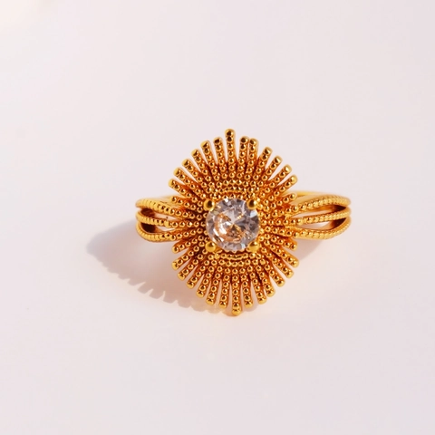 Anello Vintage in Ottone Placcato Oro Design a Raggi di Sole Micro Intarsio Zirconia Irregolare Nicchia Moda Anello per Donna Gioielli