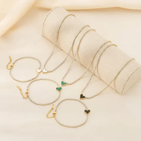 Elegante Set di Gioielli a Cuore in Acciaio Inossidabile per Donna Collana e Bracciale in Catena Tennis con Strass Oro Argento