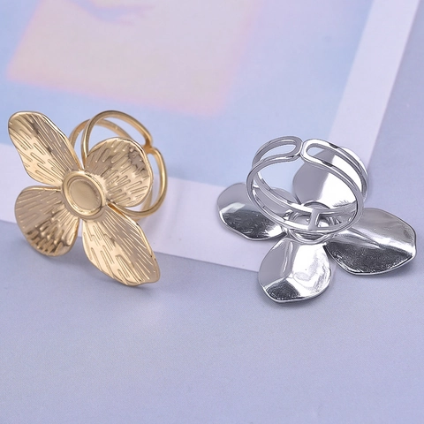 Roestvrijstalen Bloemen Open Ring Voor Dames Vintage Getextureerde Bloem Met Vier Blaadjes Verstelbare Ring Goud Zilver Vergulde Sieraden Cadeau