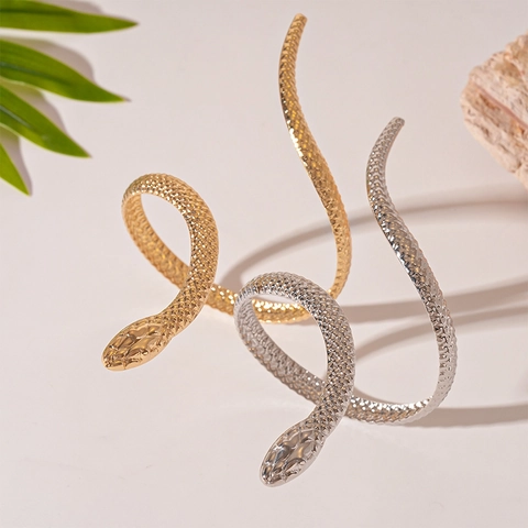 Schlangen Wickelarmband Und Ring Schmuck Metall Tier Schuppen Textur Übertriebener Punk Accessoire Für Frauen