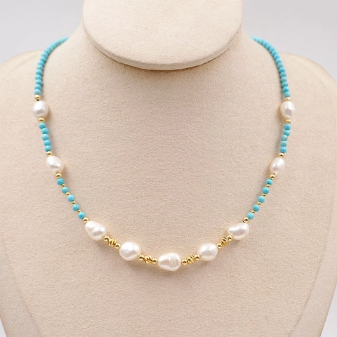Set di Collana e Bracciale in Perle d'Acqua Dolce e Turchese Fatti a Mano Gioielli in Acciaio al Titanio Vintage Donna