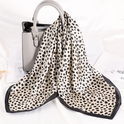 Women Leopard Animal Print Satin Square Scarf Retro Satin Like Hair Bandana Headscarf Neck Scarf Elegant Accessory