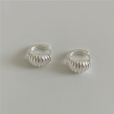 Gerippte Creolen 925 Sterling Silber Croissant Texturiert Minimalistisch Schick Geometrischer Schmuck Für Frauen