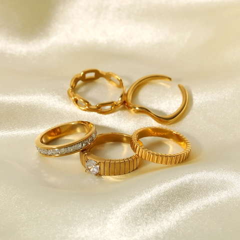 Bagues Géométriques En Acier Inoxydable Plaqué Or 18K Double Couche Vague Texturée Zircon Bijoux Minimalistes