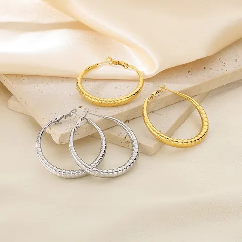 Pendientes De Aro Grandes Acero Inoxidable Chapado En Oro 18K Textura Estriada Redondo Minimalista Moda Para Mujeres
