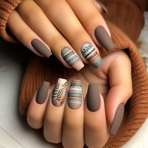 Unghie Finte Opache Coffin Lunghe Ballerina Bohémien Vintage Marrone Motivo Floreale Geometrico Per Donne