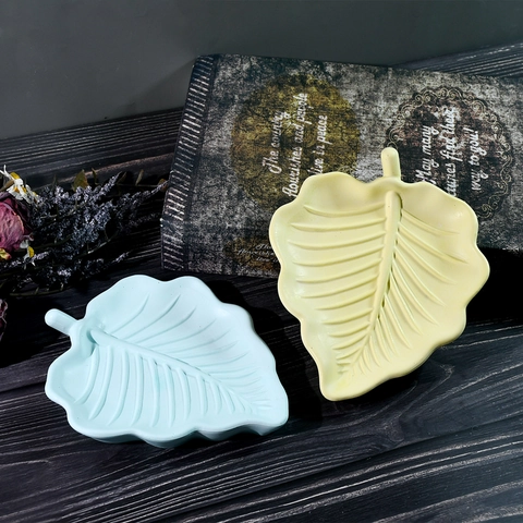 Leaf Shape Silicone Mold For DIY Resin Plaster Casting Jewelry Tray Storage Dish With Realistic Vein Texture