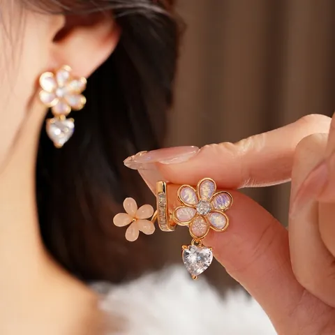 Eleganti Orecchini A Fiore Con Zirconia A Cuore E Perno In Argento Per Donna Gioielli Con Petali Di Resina Rosa