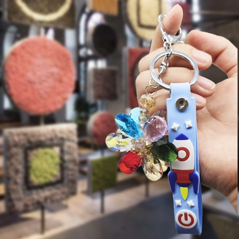 Korean Style Crystal Flower Keychain Cute Bag Charm Colorful Glass Petal Pendant With Metal Lobster Clasp Women Key Ring Accessory