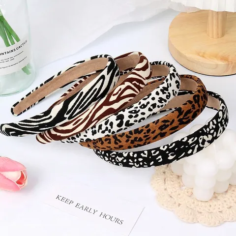 Leopard Print Sponge Headband Zebra Pattern Fabric Wide Non Slip Padded Hair Hoop Women Girls Vintage Fashion Accessory
