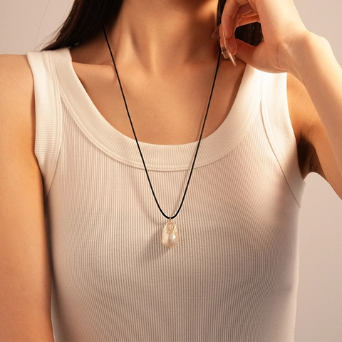 Collar Largo Vintage Minimalista Colgante Flor Perla Barroca Artificial Estilo Artístico Cordón Cuero Ajustable Mujer