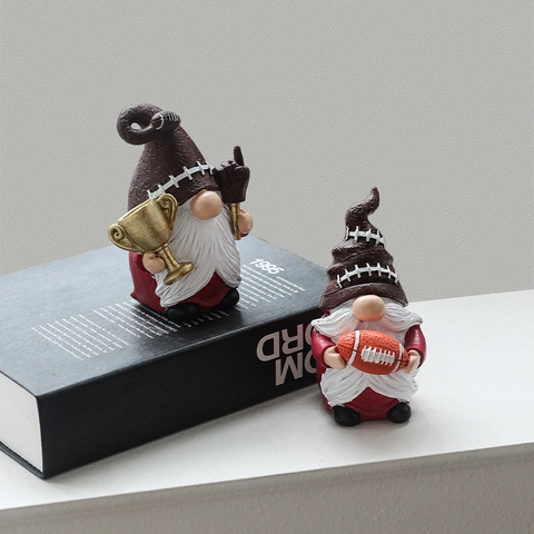 American Football Gnome Figurine Resin Garden Statue Dwarf Decor Sports Theme Hand Painted Home Ornament Outdoor Yard Sculpture