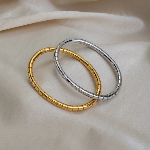 Bracelet Jonc Acier Inoxydable Nœud Bambou Style Tubogas Plaqué Or 18K Minimaliste Imperméable Hypoallergénique Femmes
