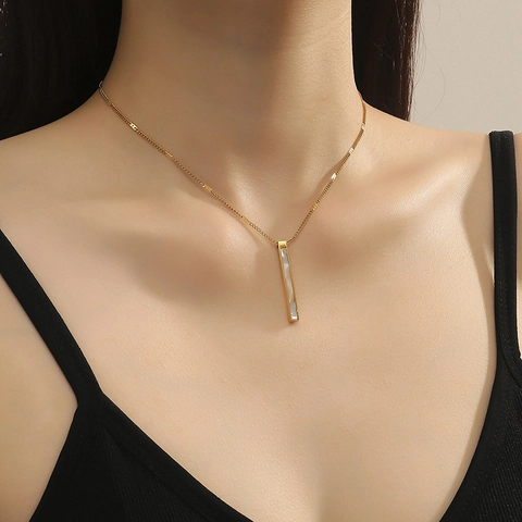 Minimalist Rectangular Pendant Necklace Stainless Steel Mother Of Artificial Pearl Inlay Gold Plated Clavicle Chain For Women