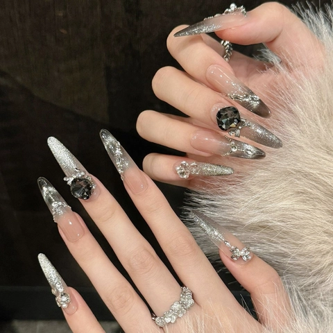 Unghie Finte Press On Nails Fatte A Mano Lunghe Stiletto Sfumate Occhio Di Gatto Glitter Con Strass Fiocco Metallico Lusso