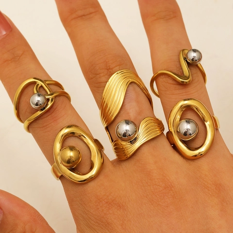 Edelstahl Vergoldete Verstellbare Offene Ringe Für Damen Geometrische Irreguläre Herz Toggle Verschluss Modeschmuck
