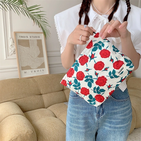 Floral Makeup Bag Cotton Canvas Cosmetic Pouch Portable Travel Storage Bag Zipper Clutch Japanese Style Flower Pattern