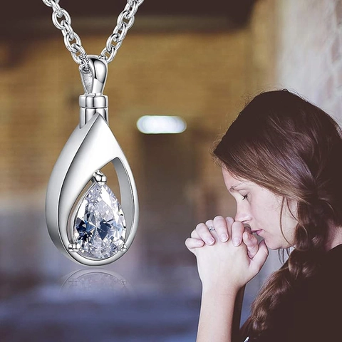 Waterdruppel Hanger Ketting Koper Met Peer Geslepen Zirkonia Elegante Godin Tranen Sieraden Voor Dames