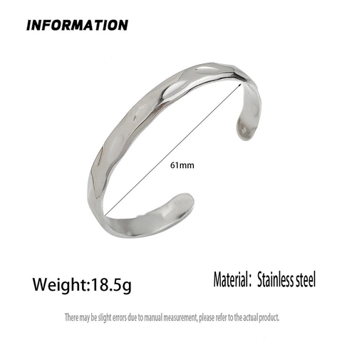 Hammerschlag Textur Edelstahl Armreif Offen Minimalistisches Wellen Design 14K Vergoldet Eleganter Modeschmuck